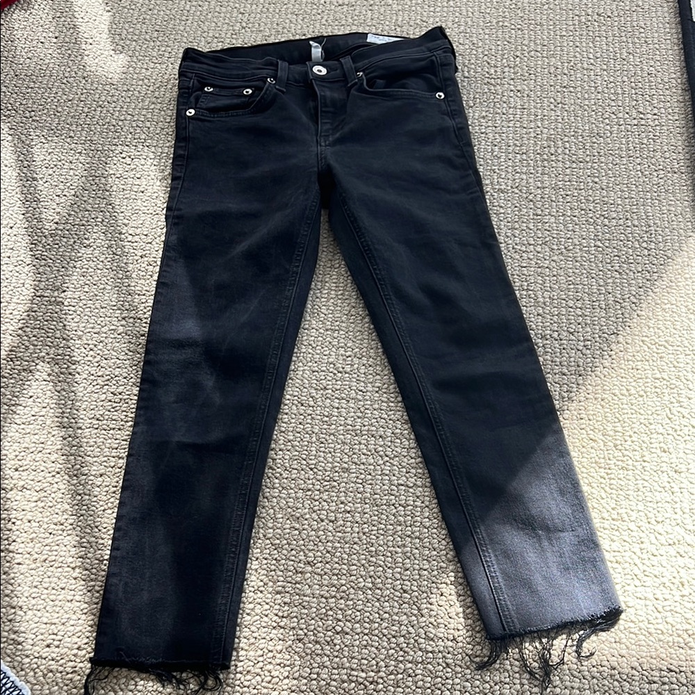 Rag and Bone Ankle Skinny Jeans. Stretchy material. Size 26. Excellent condition